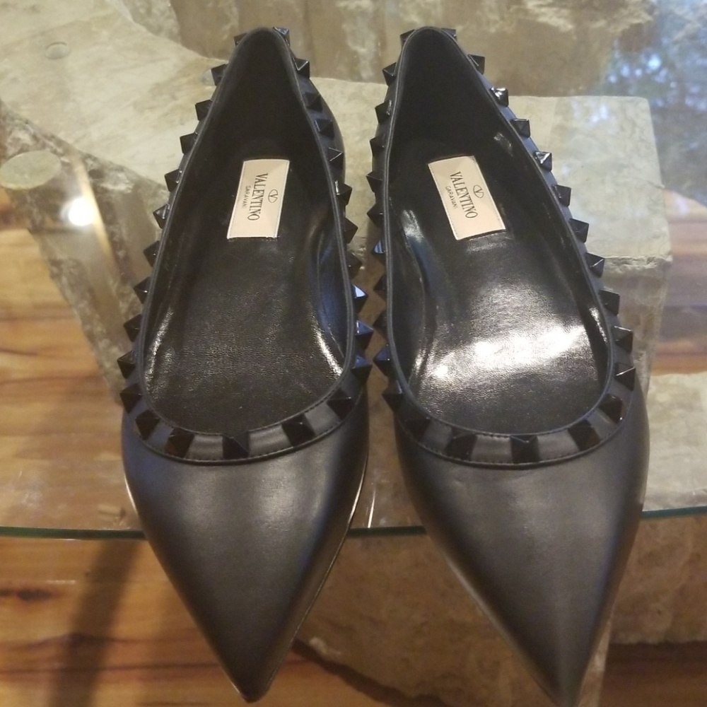 💥💥Rockstud
VALENTINO GARAVANI